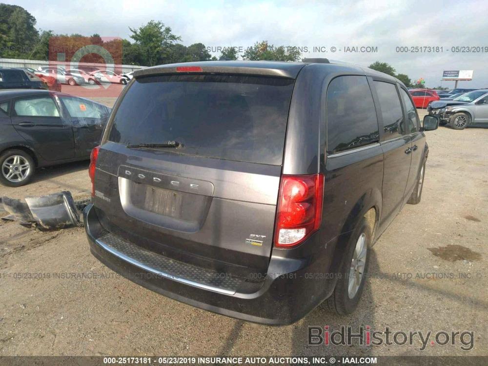 دۆج گراند کاراڤان